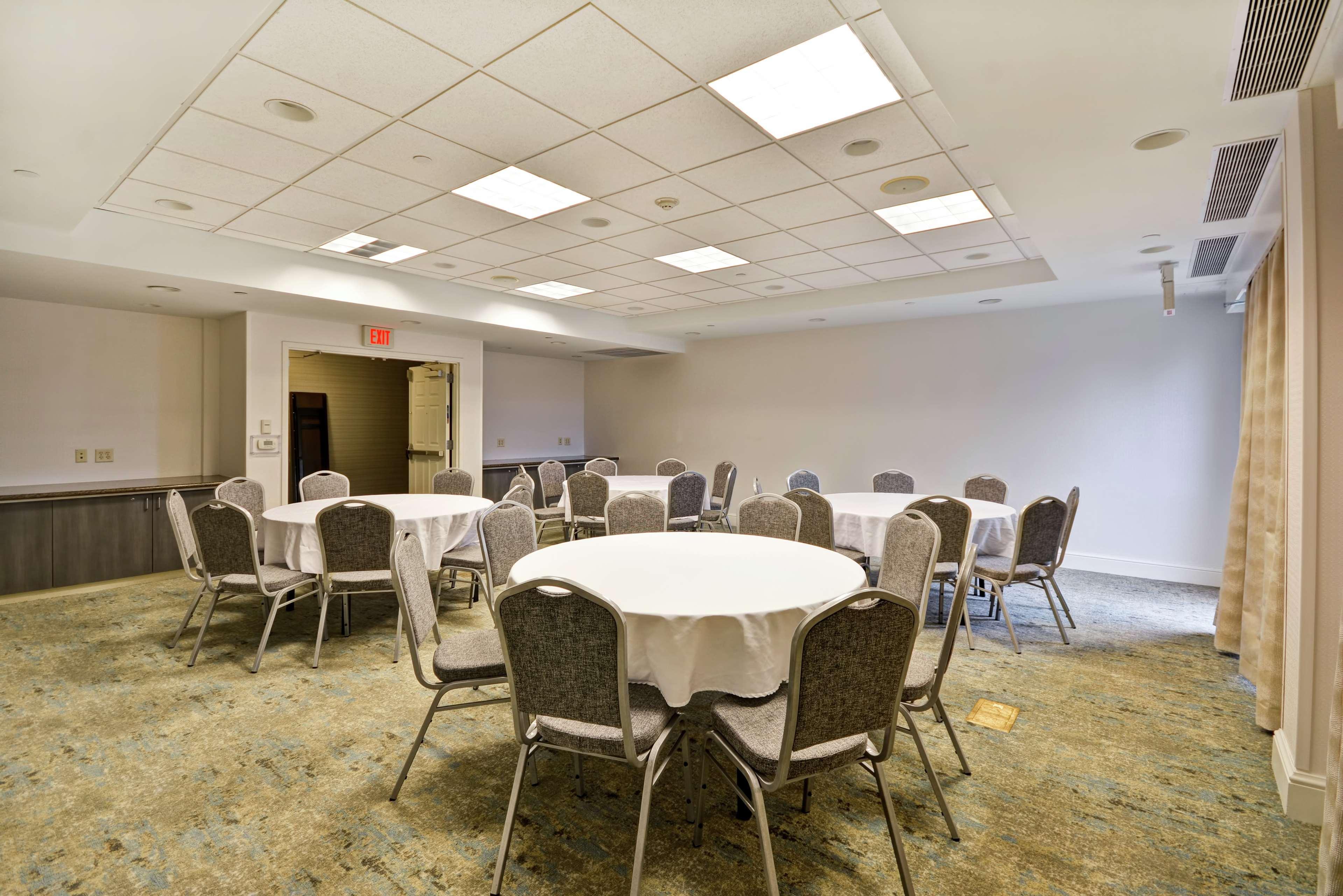 Hilton Garden Inn Ridgefield Park מראה חיצוני תמונה