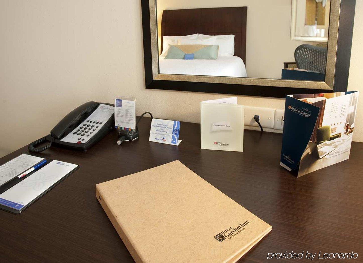 Hilton Garden Inn Ridgefield Park חדר תמונה